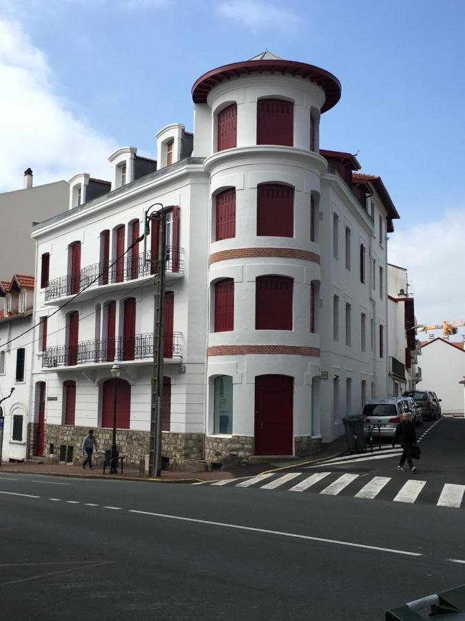 Saint-Jean-de-Luz-location 2 minutes a pieds de la plage Extérieur photo